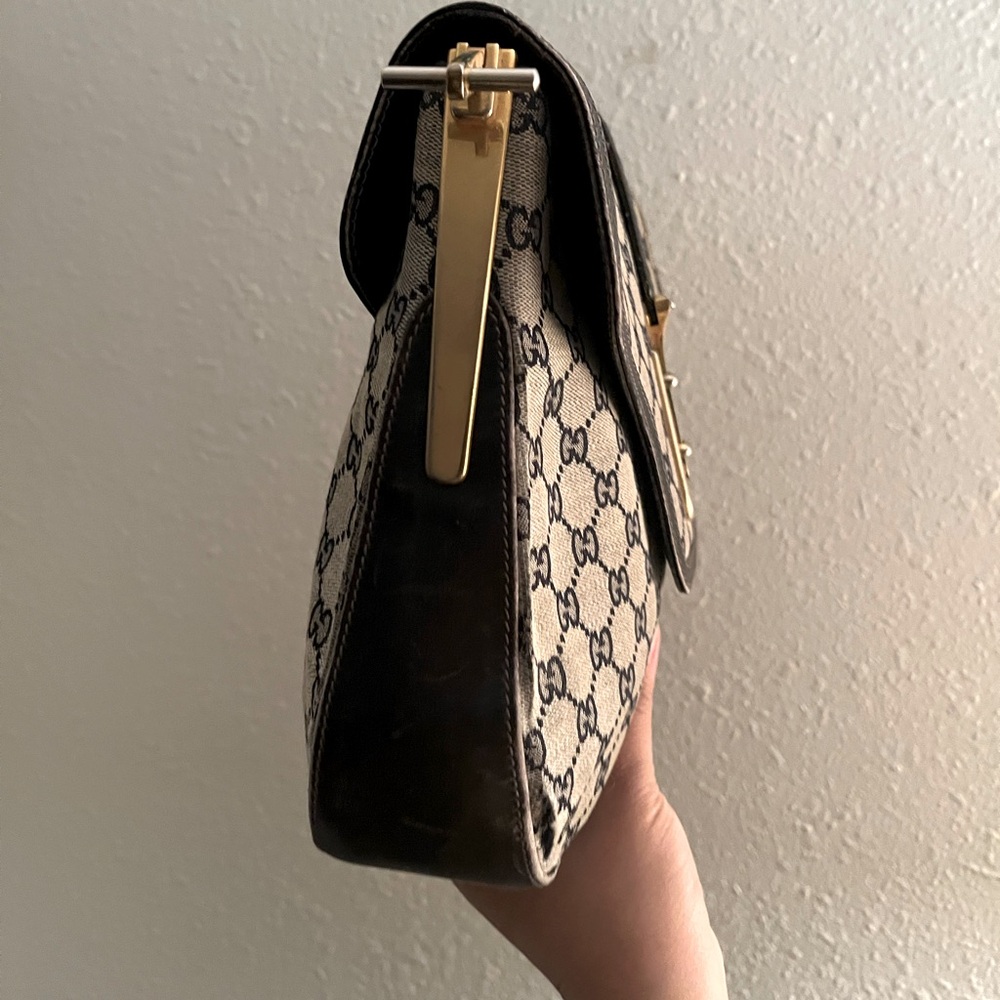 Gucci Black and Gold Monogram Bag - Picture 3 of 16